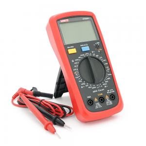 Мультиметр UNI-T UT39A+ Вимірювання: V, A, R, C