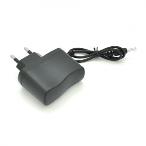 Зарядний пристрій 18650, 4.2V / 500mAh, живлення 110-240V, 3,5 * 1,35 мм, довжина 0,6 м
