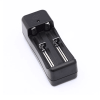 Зарядний пристрій універсальний HG-1206 2AA / 2AAA / 18650, 1.2-4.2V / 1000mAh