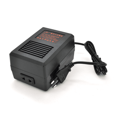 Перетворювач напруги Input 220 V / Output 110V, + універсальна розетка